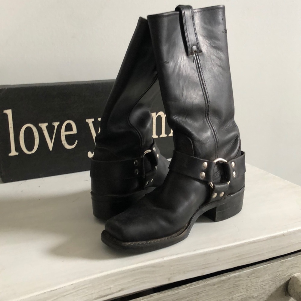 Frye boots size 6